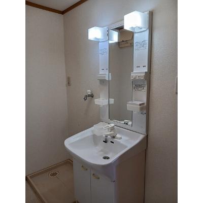 ブリッサ日高Ⅱ 201【管理NO：1-011610702-02010】 ★家具家電は申し込み後に搬入します★の物件写真6