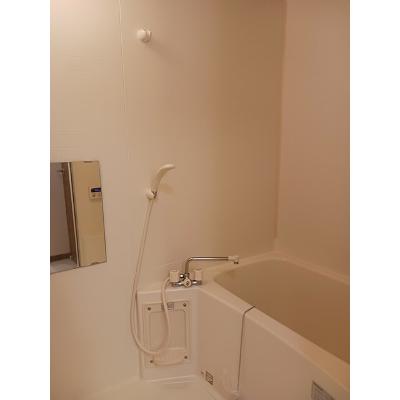 ピークス 102【管理NO：1-011544101-01020】 ★家具家電は申し込み後に搬入します★の物件写真4