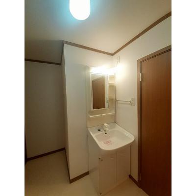 ブライズベールⅠ 102【管理NO：1-011040501-01020】 ★家具家電は申し込み後に搬入します★の物件写真6