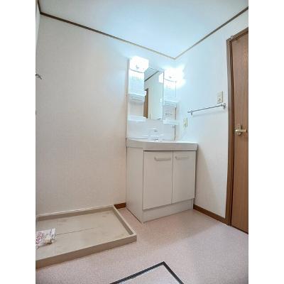 ソレアード・パレⅡ 102【管理NO：1-009566002-01020】 ★家具家電は申し込み後に搬入しますの物件写真6
