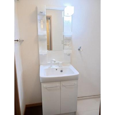クレストール黒江Ⅱ 103【管理NO：1-007719902-01030】 ★家具家電は申し込み後に搬入します★の物件写真6