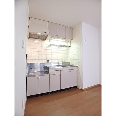メゾンアンビテール 205【管理NO：1-007117501-02040】 ★家具家電は申し込み後に搬入します★の物件写真3