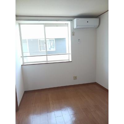 リバティツインⅡ 205【管理NO：1-007002802-02040】 ★家具家電は申し込み後に搬入します★の物件写真2