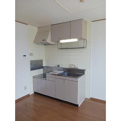 リバティツインⅡ 205【管理NO：1-007002802-02040】 ★家具家電は申し込み後に搬入します★の物件写真3