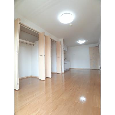 グレース吉田 405【管理NO：1-005451901-04040】 ★家具家電は申し込み後に搬入します★の物件写真2
