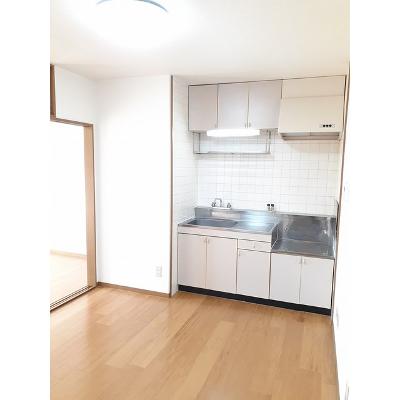 メゾンラフィネＡ 101【管理NO：1-005428201-01010】 ★家具家電は申し込み後に搬入しますの物件写真2