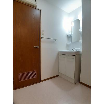 メゾンラフィネＡ 101【管理NO：1-005428201-01010】 ★家具家電は申し込み後に搬入しますの物件写真6