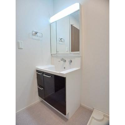 セレーノ・Ⅱ 203【管理NO：1-027646801-02030】 ★家具家電は申し込み後に搬入します★の物件写真6