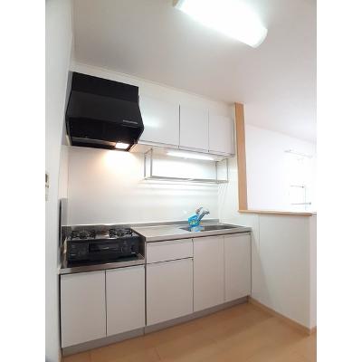 サウス・ハピネス　Ⅲ 205【管理NO：1-015732303-02040】 ★家具家電は申し込み後に搬入します 2026年07月上旬入居可能の物件写真3