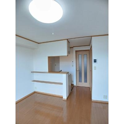 こうやリバーサイドヒルズⅠ番館 202【管理NO：1-013231501-02020】 ★家具家電は申し込み後に搬入します★の物件写真2