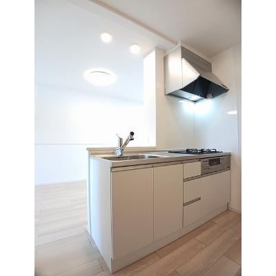 パラディ 203【管理NO：1-027169301-02030】 ★家具家電は申し込み後に搬入します★の物件写真3