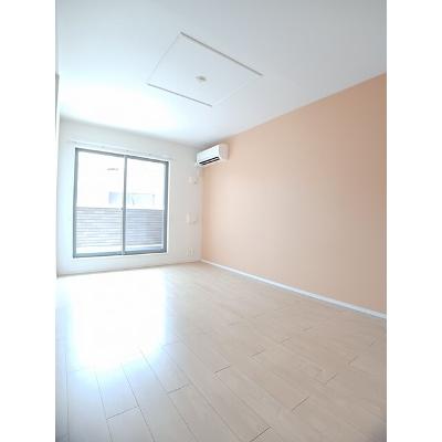 オーブ　Ⅱ 203【管理NO：1-022799002-02030】 ★家具家電は申し込み後に搬入します★の物件写真2