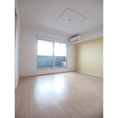 グランデ喜里 202【管理NO：1-022215701-02020】 ★家具家電は申し込み後に搬入します★の物件写真2