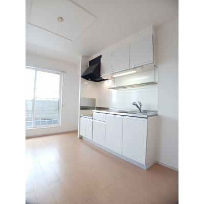 セゾンコスモス　Ⅰ 201【管理NO：1-016982601-02010】 ★家具家電は申し込み後に搬入します★の物件写真3