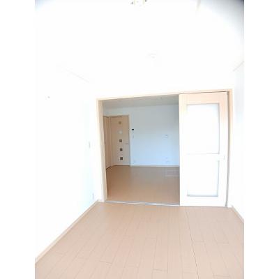 バンビーノ　Ⅰ 102【管理NO：1-014750201-01020】 ★家具家電は申し込み後に搬入します★ ★2026年11月下旬入居可能★の物件写真2