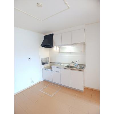 バンビーノ　Ⅰ 102【管理NO：1-014750201-01020】 ★家具家電は申し込み後に搬入します★ ★2026年11月下旬入居可能★の物件写真3