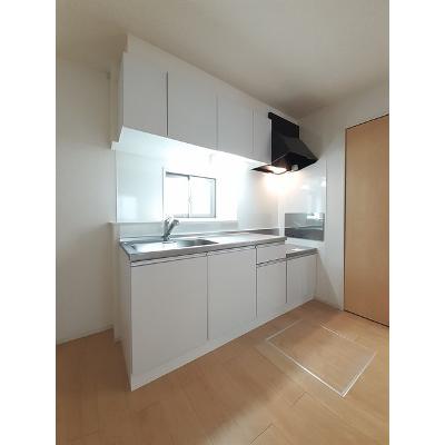 ベネヴォレンテＣ 102【管理NO：1-023300501-01020】 ★家具家電は申し込み後に搬入します★の物件写真3