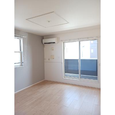 エトワール沖洲Ａ 203【管理NO：1-022773401-02030】 ★家具家電は申し込み後に搬入します★の物件写真2