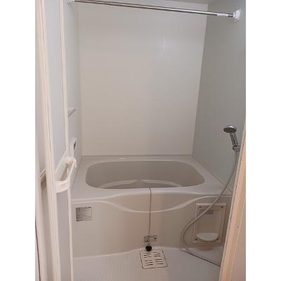 ラ・ドゥサーⅠ 101【管理NO：1-022304401-01010】 ★家具家電は申し込み後に搬入します★の物件写真4