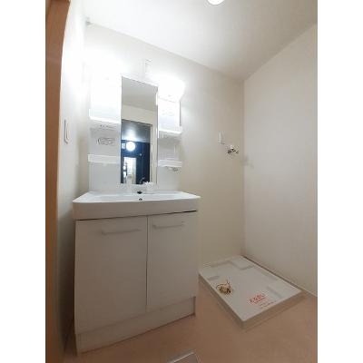 フィオーレⅢ 202【管理NO：1-019344701-02020】 ★家具家電は申し込み後に搬入しますの物件写真6