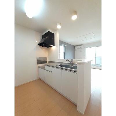 エー　エンジェル 203【管理NO：1-019195201-02030】 ★家具家電は申し込み後に搬入します 2026年07月下旬入居可能の物件写真3