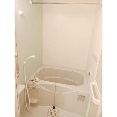 ライトハウス 105【管理NO：1-017017901-01040】 ★家具家電は申し込み後に搬入します★の物件写真4