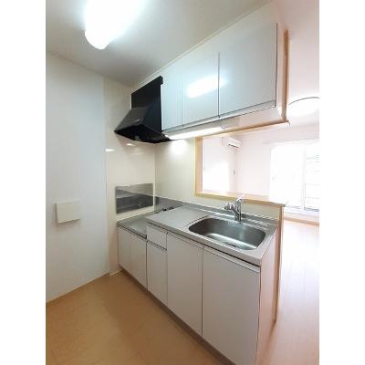 プレ・ガール・シェトワ　Ⅱ 201【管理NO：1-016138802-02010】 ★家具家電は申し込み後に搬入しますの物件写真3