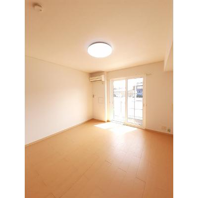 プレ・ガール・シェトワ　Ⅰ 102【管理NO：1-016138801-01020】 ★家具家電は申し込み後に搬入しますの物件写真2