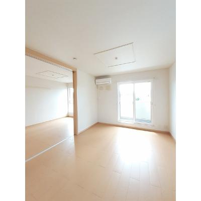 プランドール　アン 201【管理NO：1-016063601-02010】 ★家具家電は申し込み後に搬入します 2026年09月上旬入居可能の物件写真2