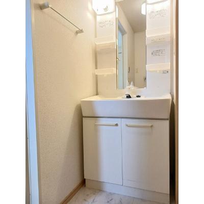 apartment 徳島県板野郡板野町古城字本村５０番地１ 

↓地図はこちらから