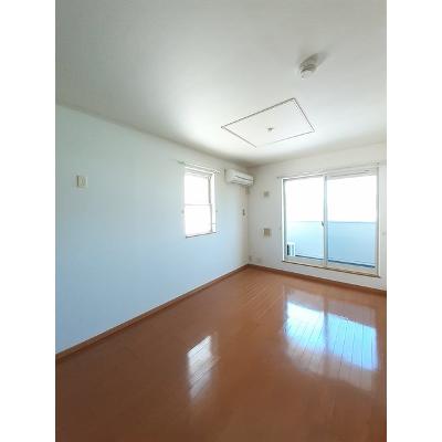 グリュックハウス　Ｂ 203【管理NO：1-014354802-02030】 ★家具家電は申し込み後に搬入します★の物件写真2
