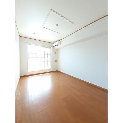 ヴィラ・デル・マ－レＢ 202【管理NO：1-013096702-02020】 ★家具家電は申し込み後に搬入しますの物件写真2