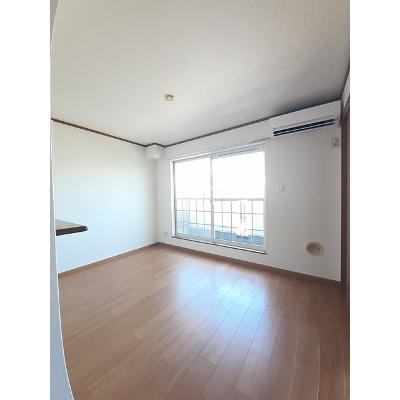 バーシア名賀 205【管理NO：1-010695001-02040】 ★家具家電は申し込み後に搬入します★の物件写真3