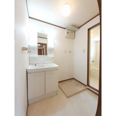 バーシア名賀 205【管理NO：1-010695001-02040】 ★家具家電は申し込み後に搬入します★の物件写真6