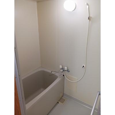 メゾンソレイユ　Ｂ 102【管理NO：1-007541902-01020】 ★家具家電は申し込み後に搬入します★の物件写真4