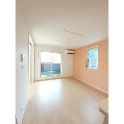 ブランジュ　Ⅱ 201【管理NO：1-022888502-02010】 ★家具家電は申し込み後に搬入します★の物件写真2