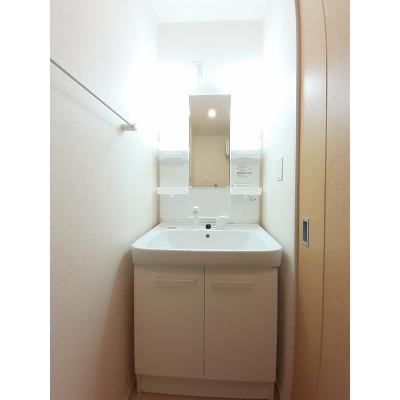 apartment 徳島県板野郡松茂町広島字北ノ川３３番地２ 

↓地図はこちらから