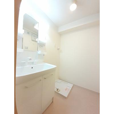 ラリュール　Ⅰ 202【管理NO：1-019694201-02020】 ★家具家電は申し込み後に搬入します★の物件写真6