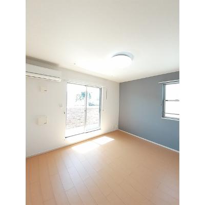 フィール　グラッドＢ 203【管理NO：1-019063502-02030】 ★家具家電は申し込み後に搬入しますの物件写真2