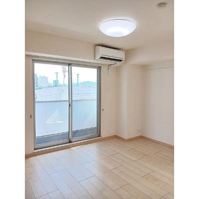 ウェザリア 405【管理NO：1-018951101-04040】 ★家具家電は申し込み後に搬入します★ ★2026年10月中旬入居可能★の物件写真2