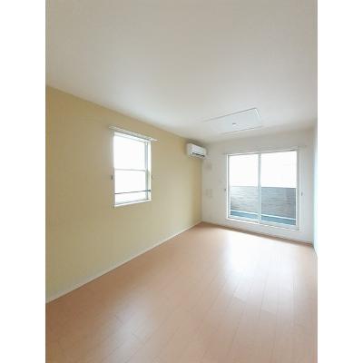 グリーンシトラス 203【管理NO：1-018889101-02030】 ★家具家電は申し込み後に搬入しますの物件写真2