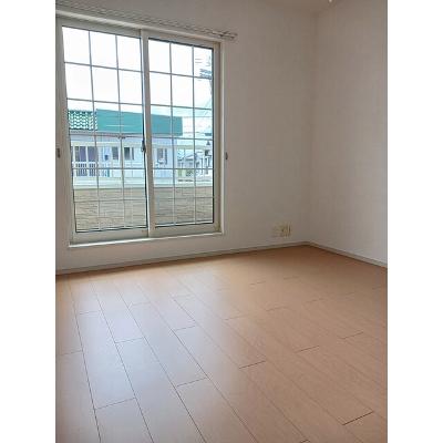 メゾン・エスポワール 203【管理NO：1-017962201-02030】 ★家具家電は申し込み後に搬入します★の物件写真2