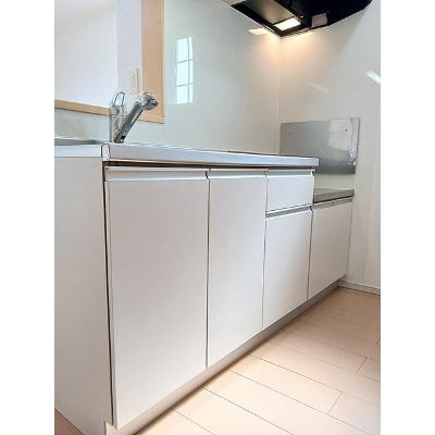 プリマヴェーラ’１２ 206【管理NO：1-017817601-02050】 ★家具家電は申し込み後に搬入しますの物件写真3