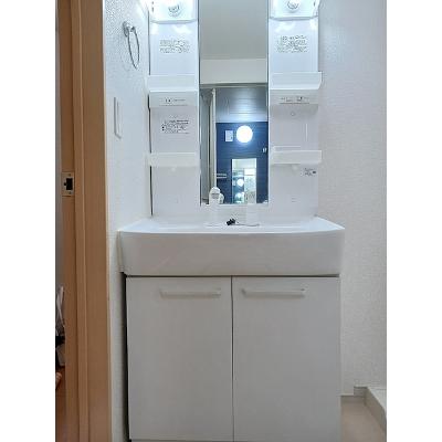 apartment 徳島県美馬郡つるぎ町貞光字太田西４８番地１ 

↓地図はこちらから