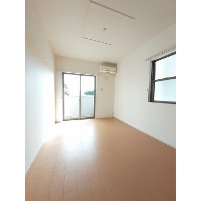 apartment 徳島県小松島市田野町字月ノ輪９７番地１ 

↓地図はこちらから