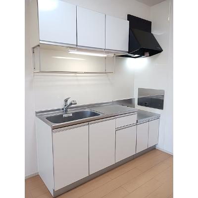 クレセント　Ⅱ 201【管理NO：1-016992001-02010】 ★家具家電は申し込み後に搬入しますの物件写真3