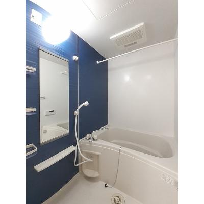 セレブリティ　Ｃ 102【管理NO：1-016740302-01020】 ★家具家電は申し込み後に搬入しますの物件写真4