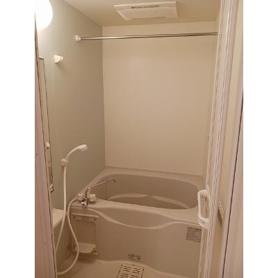 Ｖｉｌｌａ鶴島Ｂ 102【管理NO：1-016493402-01020】 ★家具家電は申し込み後に搬入します★の物件写真4