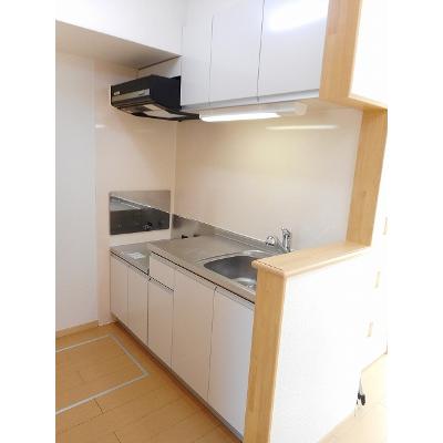 プリマベーラ　Ｂ 102【管理NO：1-015642702-01020】 ★家具家電は申し込み後に搬入します★の物件写真3