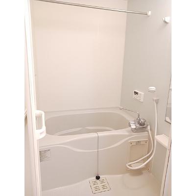 レモングラス　Ａ 101【管理NO：1-014954101-01010】 ★家具家電は申し込み後に搬入します★の物件写真4